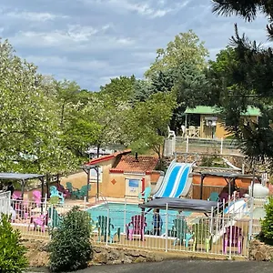 Domaine Camping Les Roches Camping